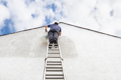 Peinture extérieure à la Limouzinière — façades et ravalement